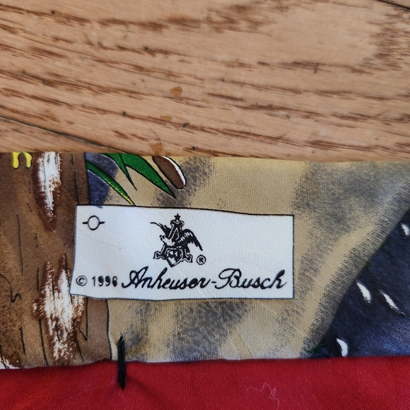 Anheuser-Busch Men's Frog Tie - Picture 9 of 10